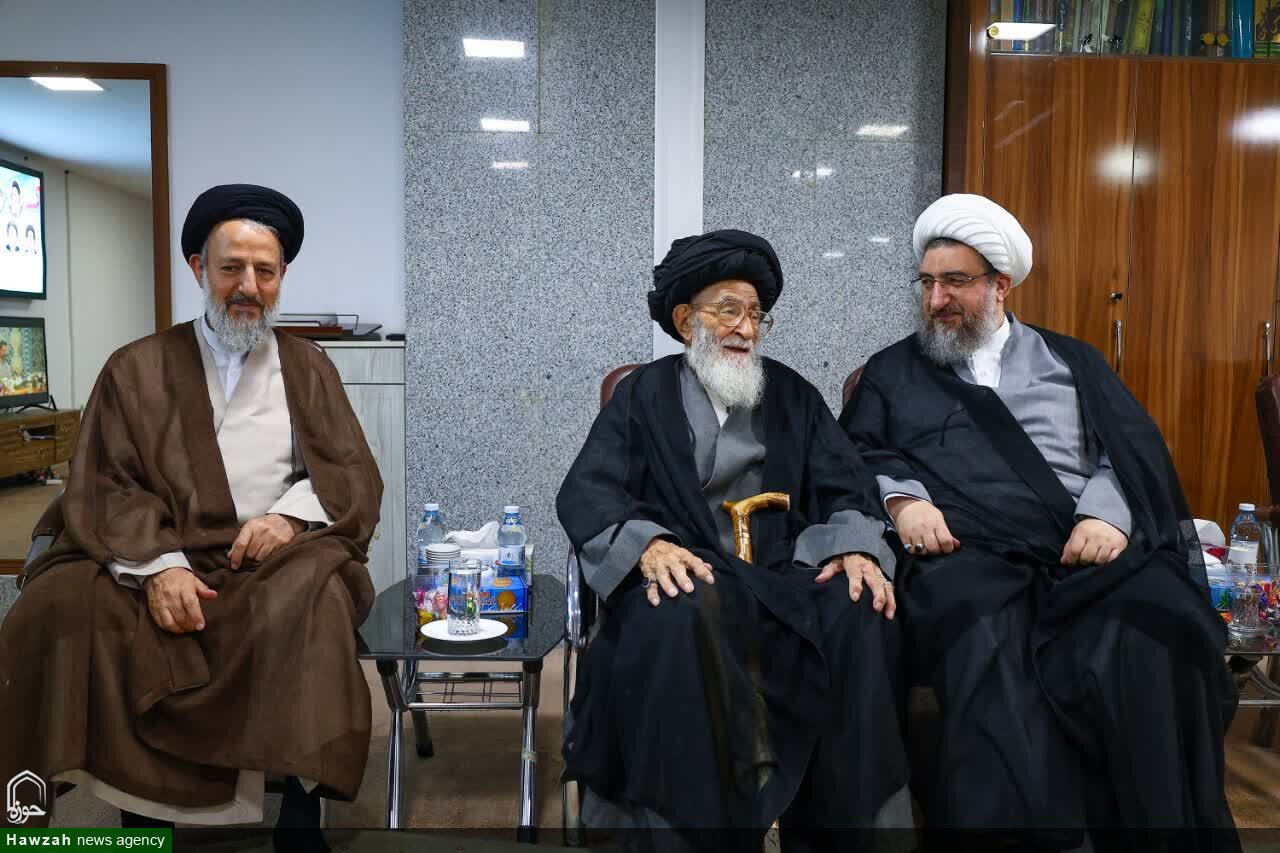 تجلیل امام جمعه تبریز از مجاهدت علمی و تبلیغی آیت‌الله آل‌هاشم