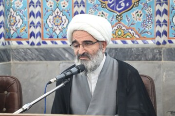 امام حسین(ع) برای تغییر طاغوت زمان خود قیام کرد/ امروز همان پرچم در دستان امام جامعه مسلمین است