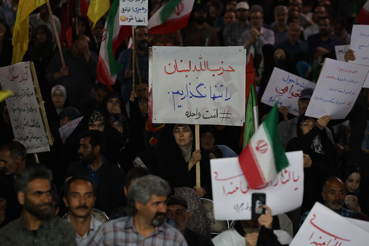 تصاویر / نخستین پاسداشت سپهبد شهید علی شادمانی و شهدای دفاع مقدس ۱۲ روزه همدان
