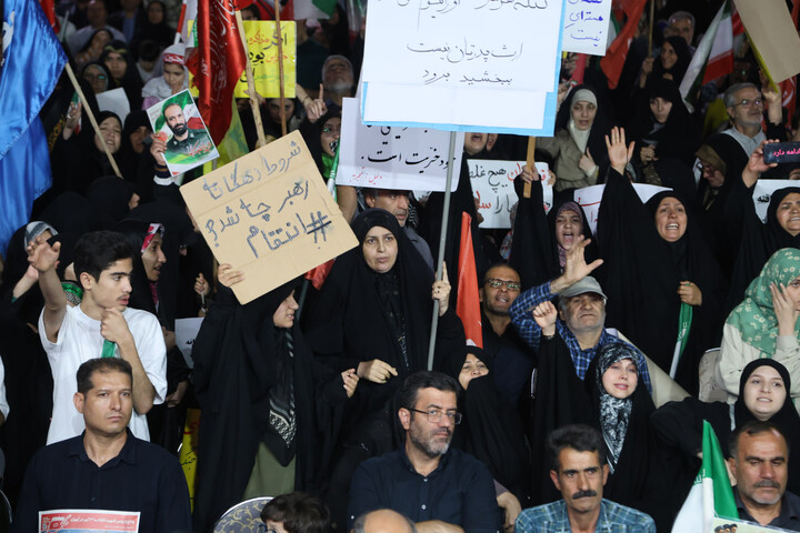 تصاویر / نخستین پاسداشت سپهبد شهید علی شادمانی و شهدای دفاع مقدس ۱۲ روزه همدان