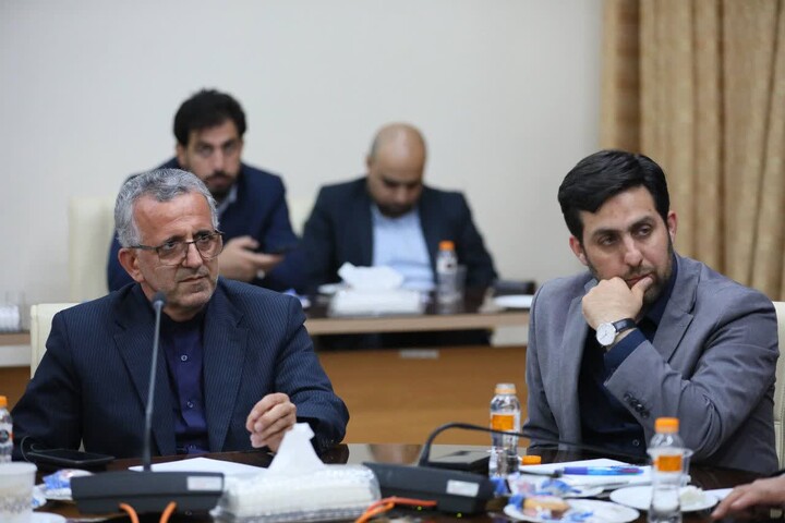 تصاویر / نشست هم‌اندیشی سخنگو  وزارت خارجه با رسانه‌های استان همدان