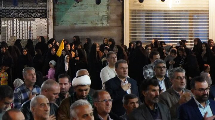 تصاویر/ حضور حماسی مردم چالدران در حمایت از نظام اسلامی در صد و پنجمین شب متوالی