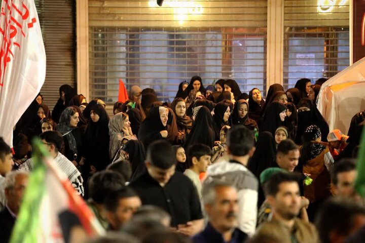تصاویر/ حضور حماسی مردم چالدران در حمایت از نظام اسلامی در صد و پنجمین شب متوالی