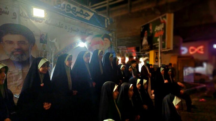تصاویر / فعالیت‌های فرهنگی و تبلیغی موکب مدرسه علمیه صادقیه تبریز