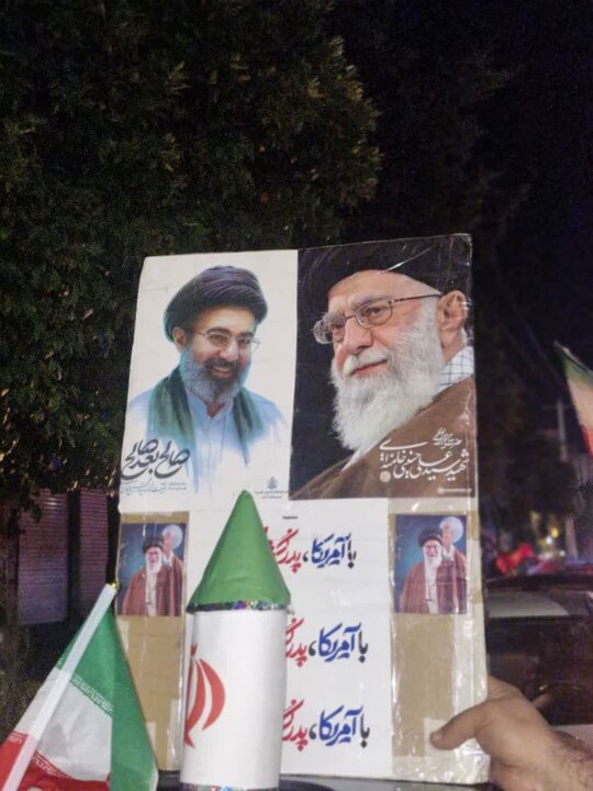 تصاویر/ کاروان خودرویی در صد و پنجمین شب حماسه آفرینی آمل