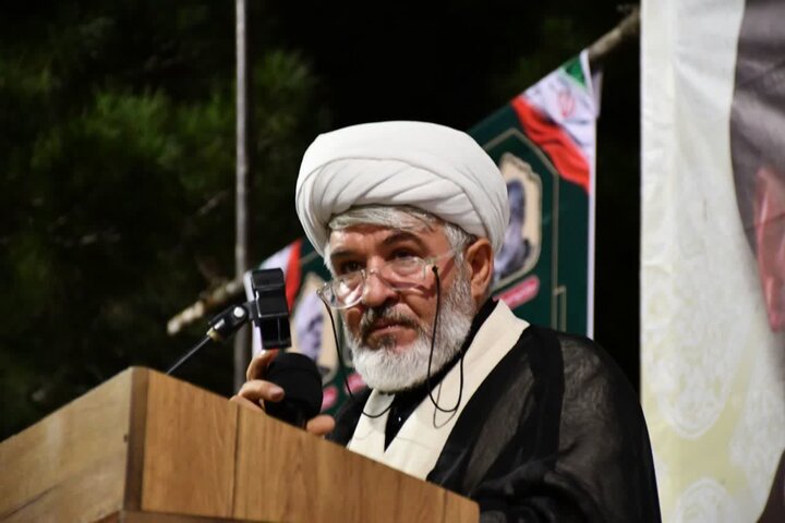 تصاویر/ تداوم حضور مردم سلماس در تجمعات شبانه مردمی در حمایت از نیروهای مسلح و دفاع از ایران اسلامی