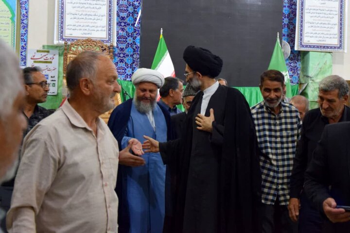 تصاویر/صدوپنجمین شب اجتماع شبانگاهی مردم آران و بیدگل  و چاووش خوانی و تعزیه پیشواز ماه محرم