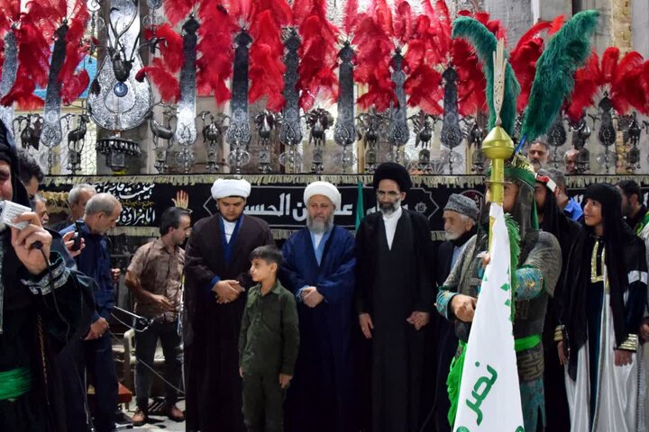 تصاویر/صدوپنجمین شب اجتماع شبانگاهی مردم آران و بیدگل  و چاووش خوانی و تعزیه پیشواز ماه محرم