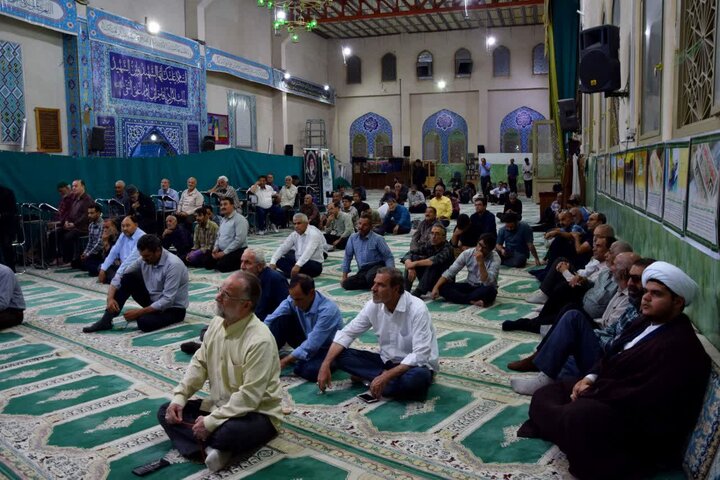 تصاویر/صدوپنجمین شب اجتماع شبانگاهی مردم آران و بیدگل  و چاووش خوانی و تعزیه پیشواز ماه محرم