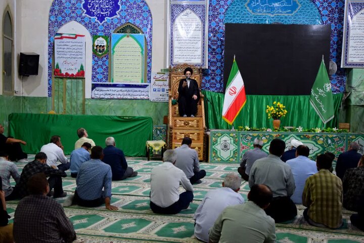 تصاویر/صدوپنجمین شب اجتماع شبانگاهی مردم آران و بیدگل  و چاووش خوانی و تعزیه پیشواز ماه محرم