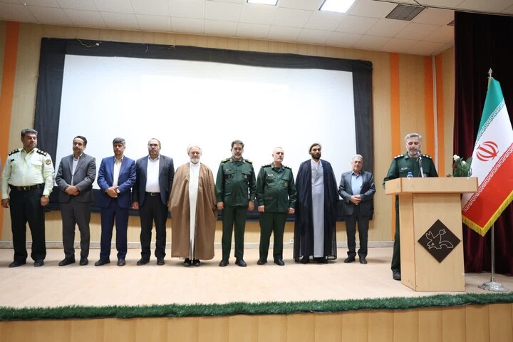 تصاویر / آیین سنگرسپاری فرمانده سپاه اسدآباد