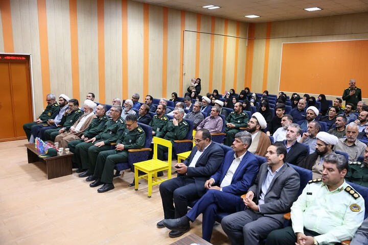 تصاویر / آیین سنگرسپاری فرمانده سپاه اسدآباد
