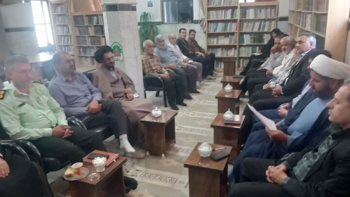 تصاویر/جلسه شورای برنامه‌ریزی دهه محرم شهرستان کامیاران