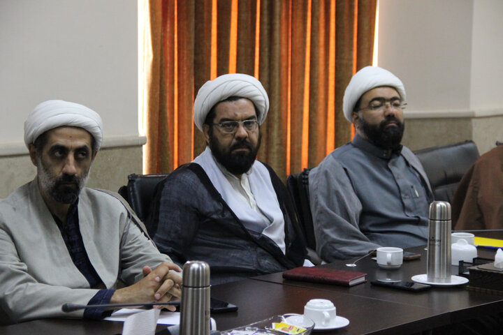 تصاویر / اولین دوره کارگاه آموزش وصیت نامه نویسی در مرکز مدیریت حوزه علمیه استان قزوین برگزار شد