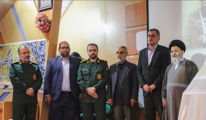 تصاویر/ حضور امام جمعه چالوس در رونمایی از کتاب «یل»