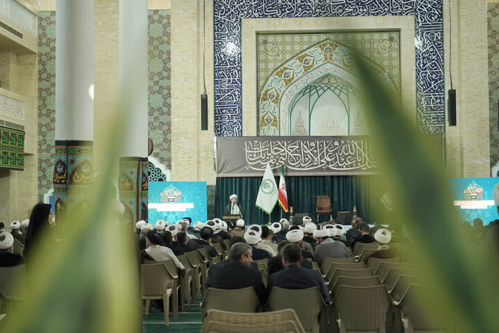 همایش طلایه داران تبلیغ در زنجان