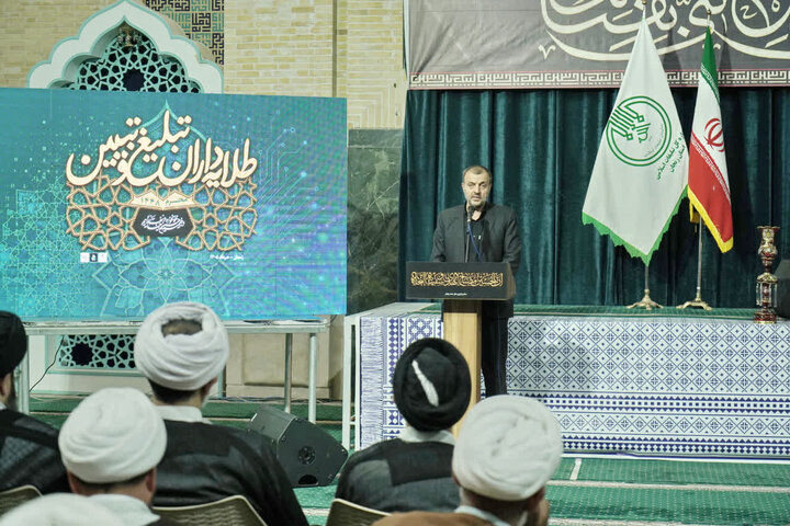 همایش طلایه داران تبلیغ در زنجان