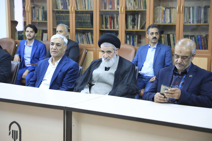 وزیر آموزش و پرورش