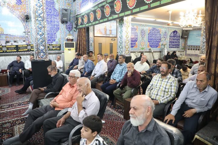تصاویر/جلسه شورای هیَئات مذهبی شهرستان سمنان در آستانه ماه عزای حسینی با حضور  نماینده ولی‌فقیه در استان سمنان