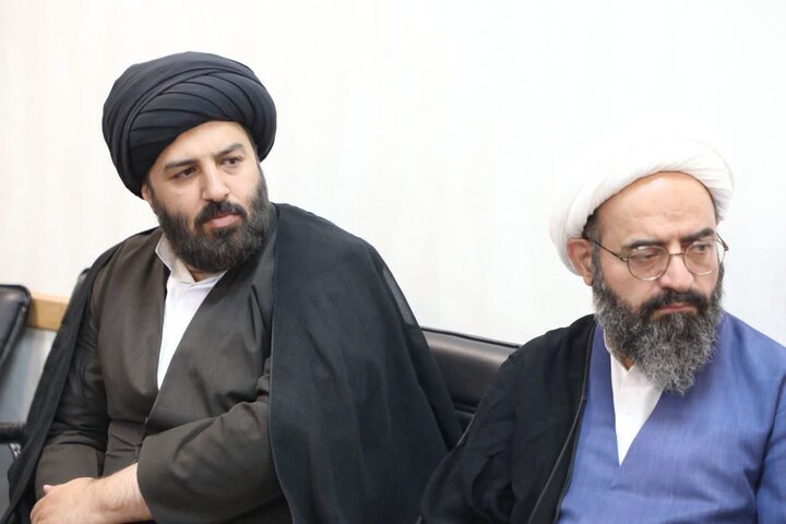 تصاویر/ گردهمایی ائمه جمعه استان سمنان در دفتر نماینده ولی‌فقیه در استان سمنان