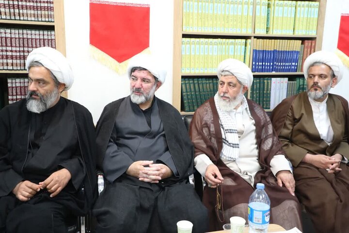 تصاویر/ گردهمایی ائمه جمعه استان سمنان در دفتر نماینده ولی‌فقیه در استان سمنان