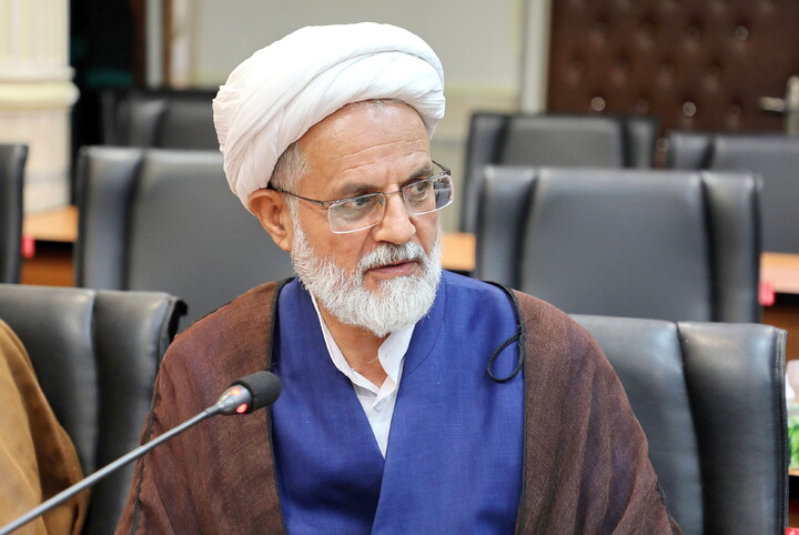 تصاویر/ آیین رونمایی از مجموعه مقالات همایش غدیر و پوستر همایش بین‌المللی «غدیر در میراث عارفان مسلمان»