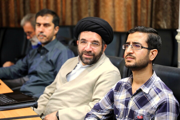 تصاویر/ آیین رونمایی از مجموعه مقالات همایش غدیر و پوستر همایش بین‌المللی «غدیر در میراث عارفان مسلمان»