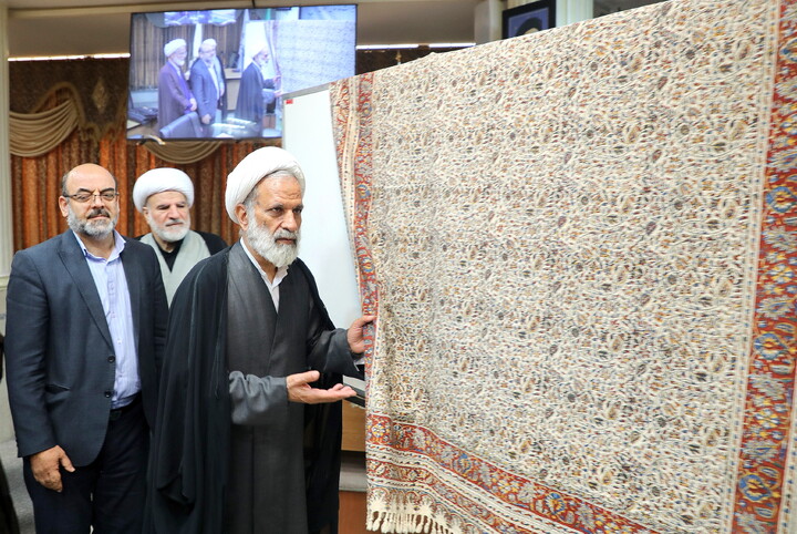 تصاویر/ آیین رونمایی از مجموعه مقالات همایش غدیر و پوستر همایش بین‌المللی «غدیر در میراث عارفان مسلمان»