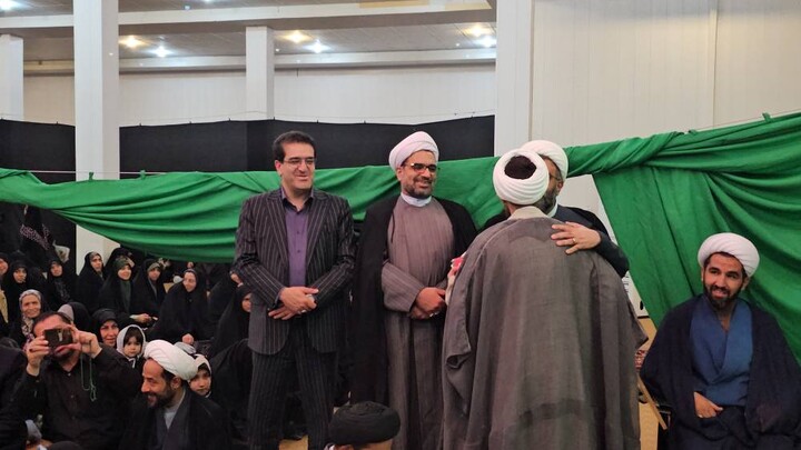 تصاویر/ نخستین مراسم عمامه گذاری در سیرجان