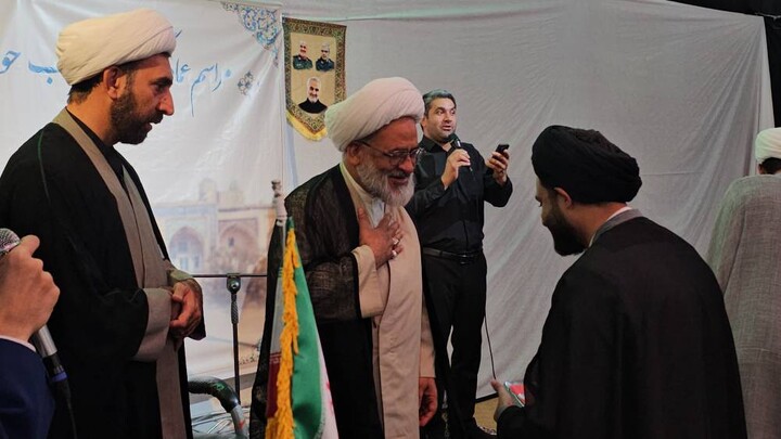 تصاویر/ نخستین مراسم عمامه گذاری در سیرجان