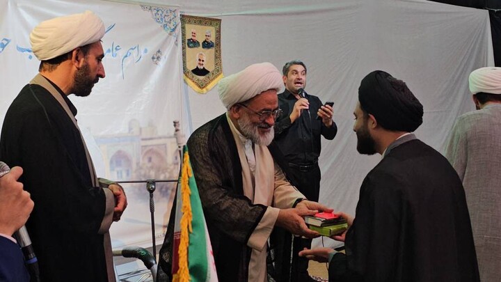 تصاویر/ نخستین مراسم عمامه گذاری در سیرجان