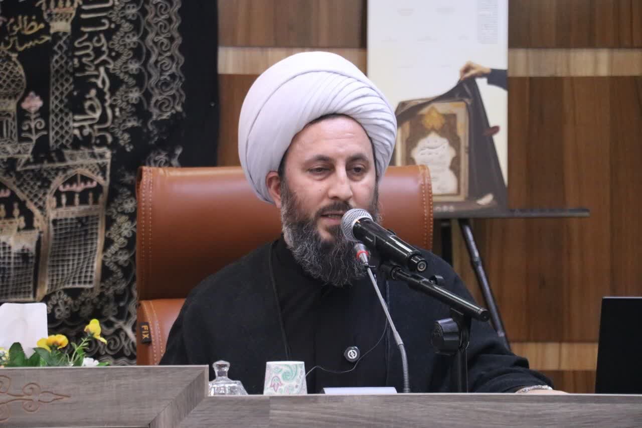 پاسداشت مفاخر دینی و ادبی، پاسداشت هویت اصیل این سرزمین است