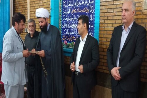 تجلیل از مدیران مواکب عید غدیر در بیستون