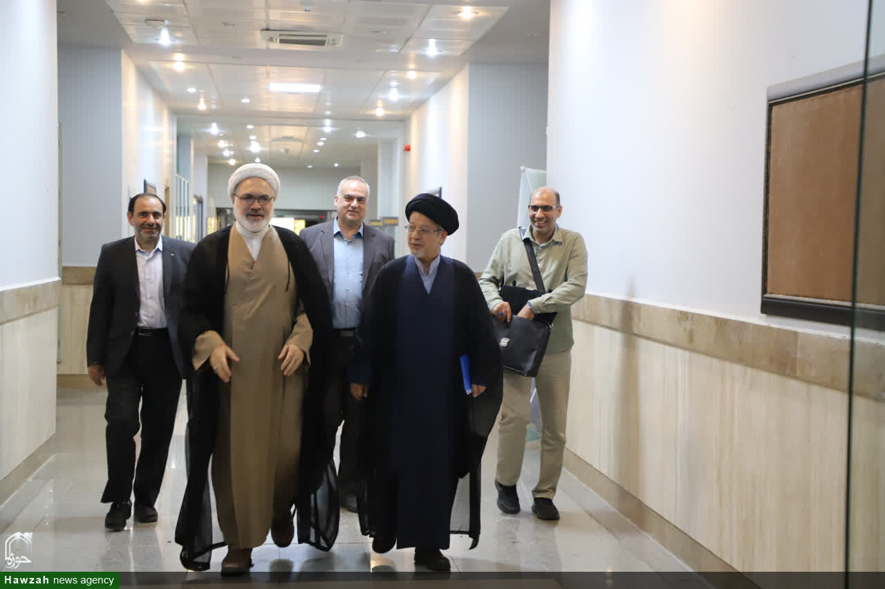 بازدید سیدسعیدرضا عاملی، رئیس شورای تحول علوم انسانی شورای عالی انقلاب فرهنگی از دفتر تبلیغات اسلامی