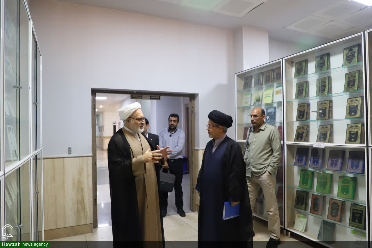 بازدید سیدسعیدرضا عاملی، رئیس شورای تحول علوم انسانی شورای عالی انقلاب فرهنگی از دفتر تبلیغات اسلامی