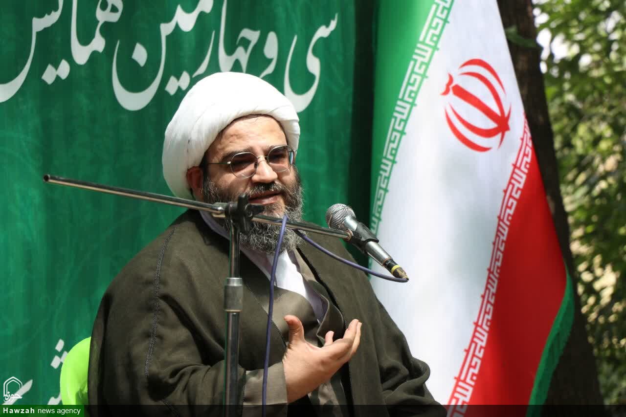 هیچ هیئتی در ماه محرم نباید تعطیل شود
