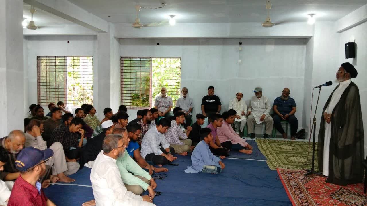 ধর্মীয় শিক্ষাকেন্দ্রের দ্বিতীয় তলায় ইমামবাড়ী উদ্বোধন/ছবি