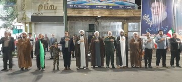 تصاویر/ مردم اسکو  پای کار نظام و رهبری