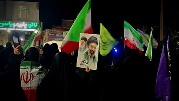 تصاویر/ موج صد و ششمین حماسه حضور مردم بازنه در میدان