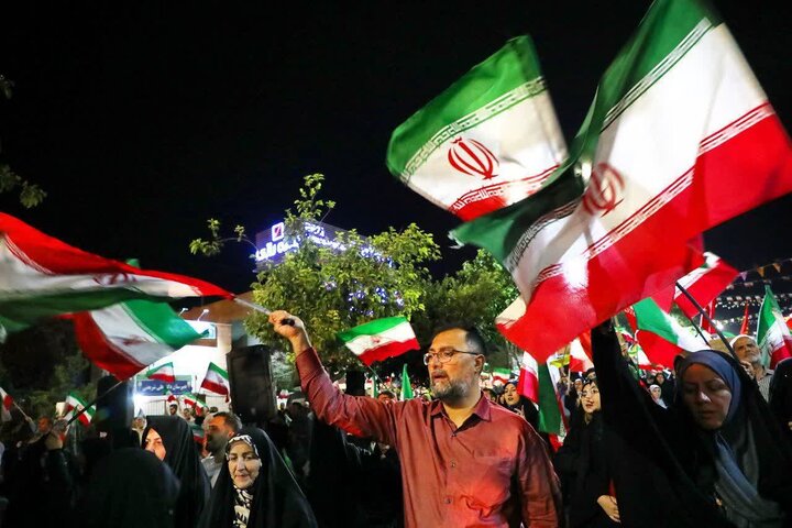 تصاویر / اجتماعات مردمی «شب‌های اقتدار» مردم حق‌پرست شهر سمنان