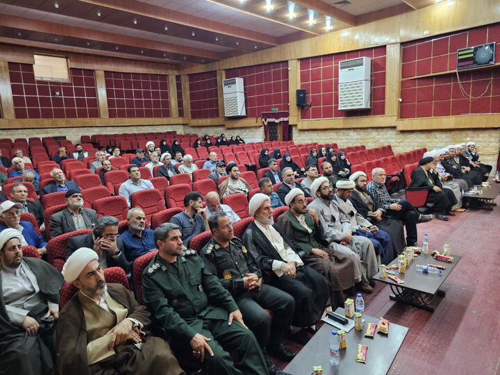تصاویر / همایش طلایه‌داران حسینی در شهرستان بویین زهرا برگزارشد