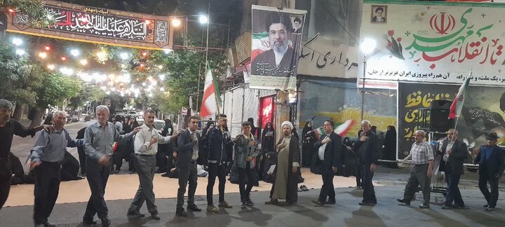 تصاویر/ مردم اسکو  پای کار نظام و رهبری