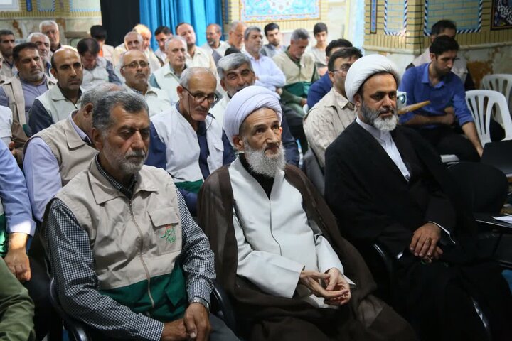 تصاویر/ جلسه هم اندیشی کانونهای دفتر خدمت رضوی ساری با حضور نماینده ولی فقیه در استان