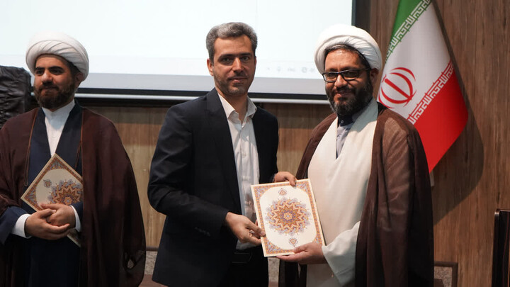 تصاویر | آیین تکریم و معارفه معاون فرهنگی و تبلیغی و تعدادی از مدیران دفتر تبلیغات اسلامی اصفهان