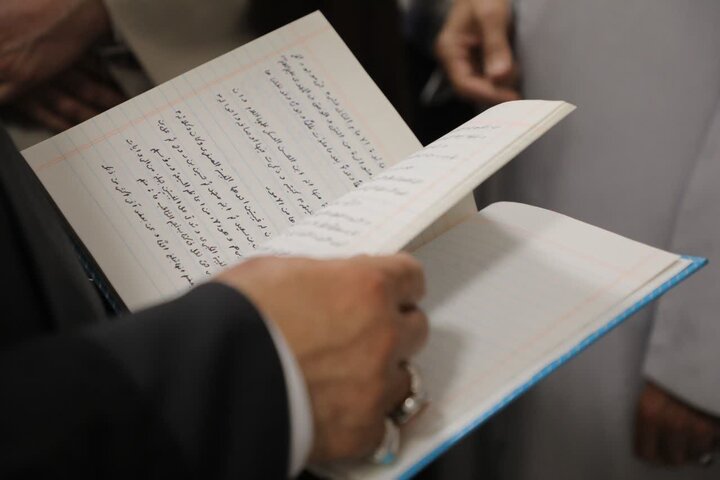 تصاویر/ بازدید آیت‌الله فاضل لنکرانی از مخزن کتاب مدینة‌العلم کاظمیه یزد