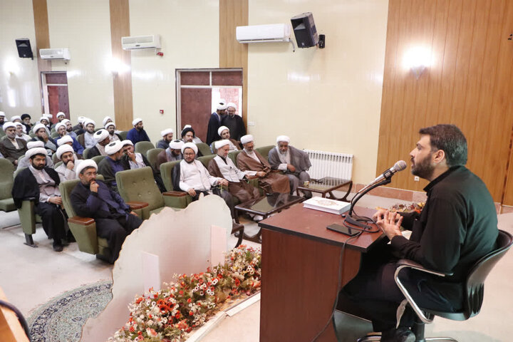 تصاویر/ همایش مبلغین و روحانیون شهرستان زاهدان