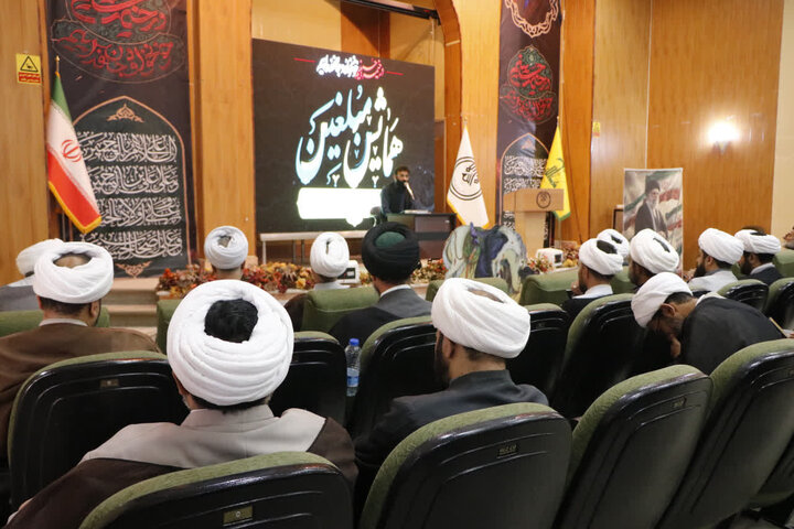 تصاویر/ همایش مبلغین و روحانیون شهرستان زاهدان