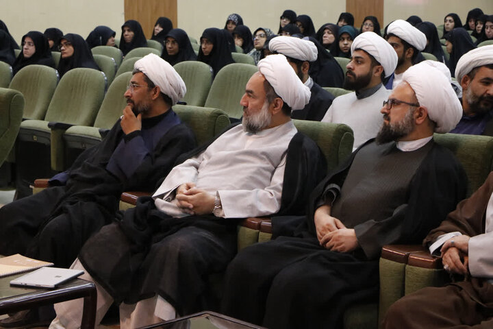 تصاویر/ همایش مبلغین و روحانیون شهرستان زاهدان