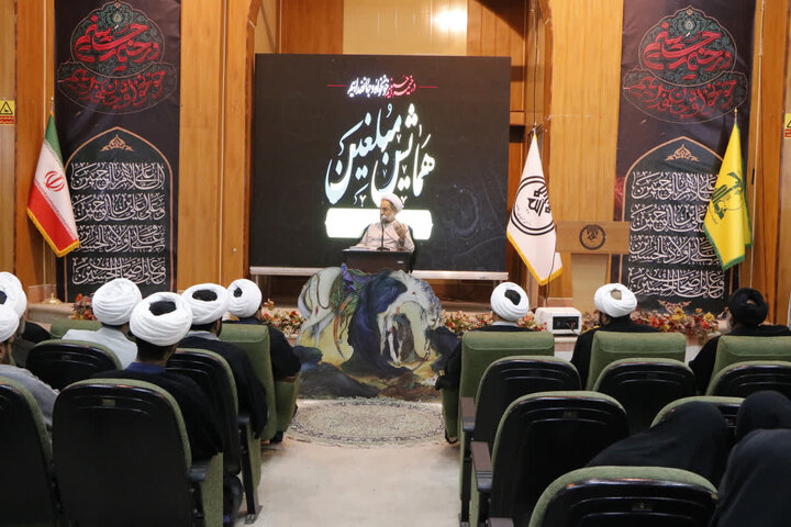 تصاویر/ همایش مبلغین و روحانیون شهرستان زاهدان