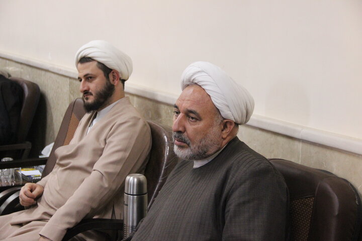 تصاویر / اولین دوره کارگاه آموزش وصیت نامه نویسی در مرکز مدیریت حوزه علمیه استان قزوین (روز دوم )